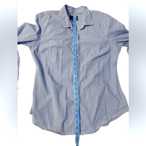J. Crew 365 Blue/White Striped Fitted Button Up Collared Shirt - 10 Slim - Picture 7 of 9